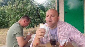 МУКБАНГ шаурма и котлета/ОБЖОР/перекус/обед/мокпанроссия