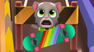 Говорящий Том бег за золотом