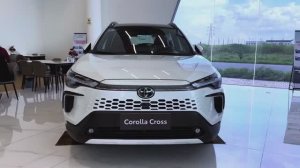 Toyota Corolla Cross 2025 - Интерьер и Экстерьер
