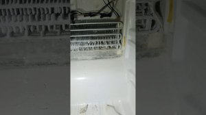 неохлаждается верхняя камера холодильника Самсунг но фрост. проблемы- решение