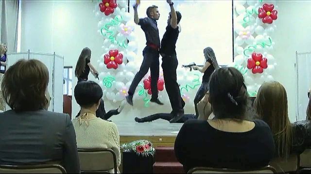 Лера Козлова - Последний звонок смотреть онлайн