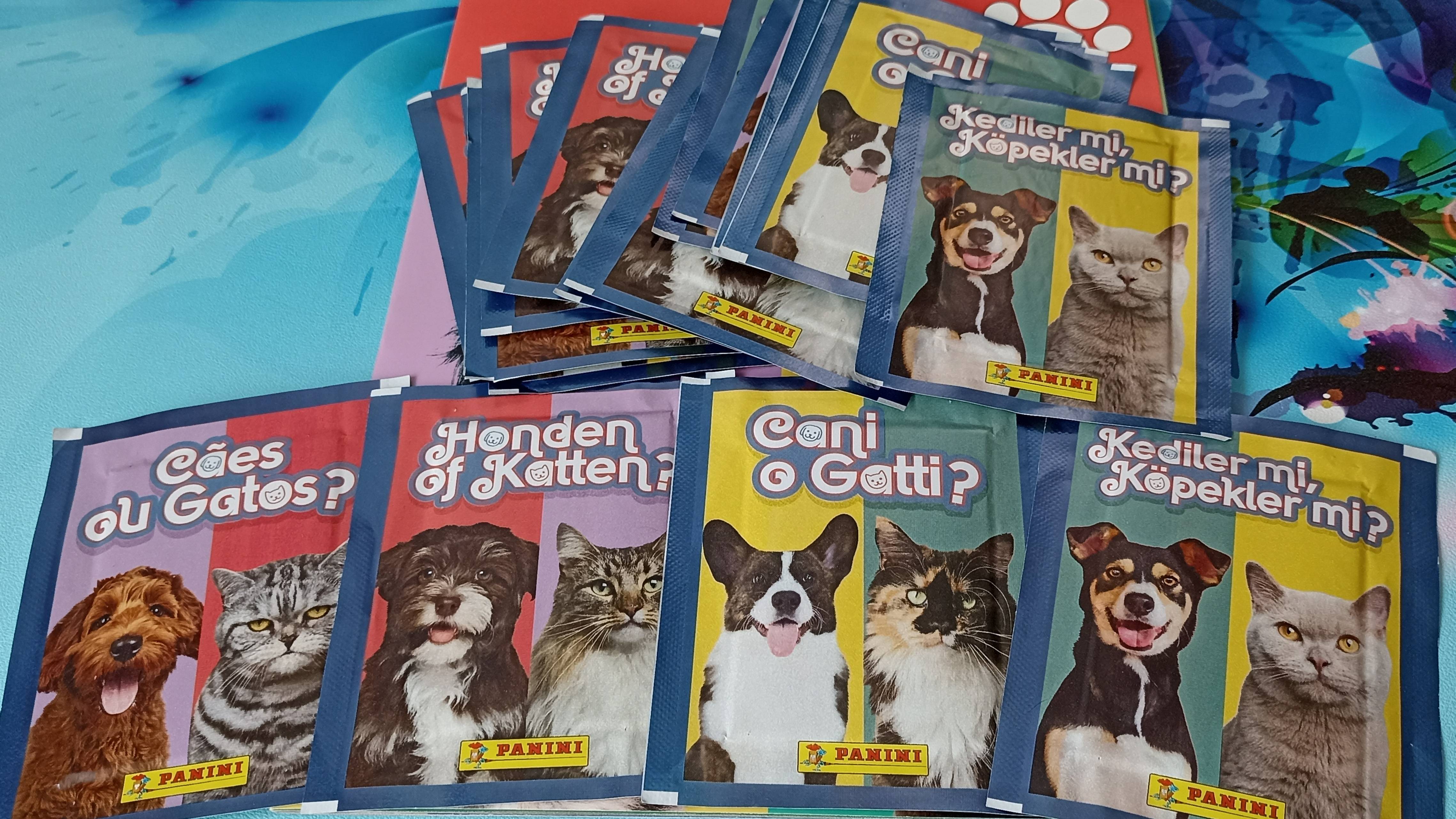 Наклейки Panini Кошечки или собачки. смотреть онлайн