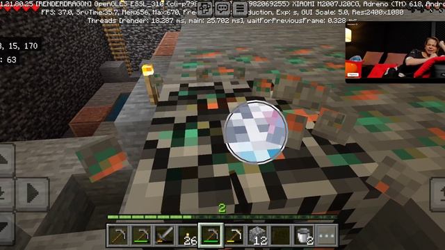 майкрафт выживаю на обычном чануе 
(#38 мооонстро Федерации)