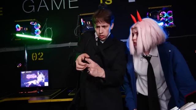 BRUNOЧТО ВНУТРИ ЧЕЛОВЕКА БЕНЗОПИЛЫ ! смотреть онлайн