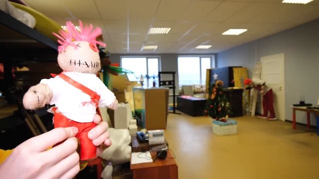 BRUNOЯ ПРАНКАНУЛА БРУНО КУКЛОЙ ВУДУ ОН СЛОМАЛСЯ😱 кукла вуду СЕРИЯ 5 смотреть онлайн