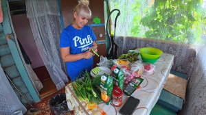 Открываем ШАШЛЫЧНЫЙ СЕЗОН! Мужики ЖАРЯТ шашлыки по ОСОБОМУ! Мы с НАТАШЕЙ накрываем на стол) Влог