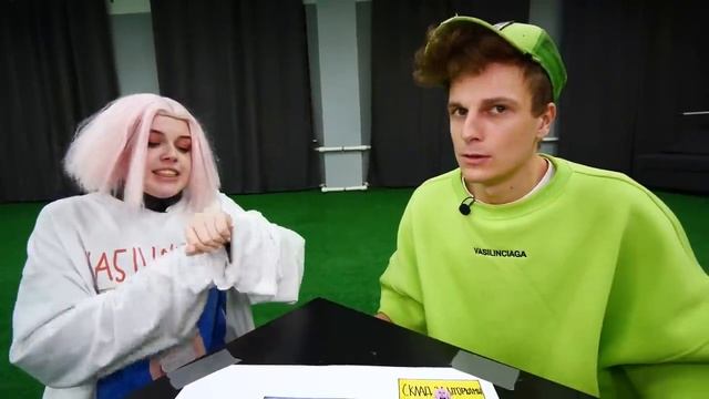 BRUNOЭТО НЕ ШУТКА! Мой дрон запечатлел МУЖЧИНУ ЗА ОКНОМ, КОТОРЫЙ ЗАГЛЯДЫВАЛ В ОКНО АЛИНЫ!!! смотреть онлайн