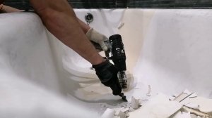 Реставрация ванны с монолитным примыкание и снятием старого акрила