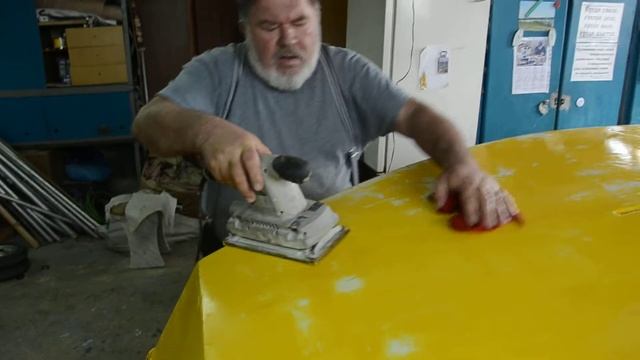 Подготовка "Оптимиста" к лету...