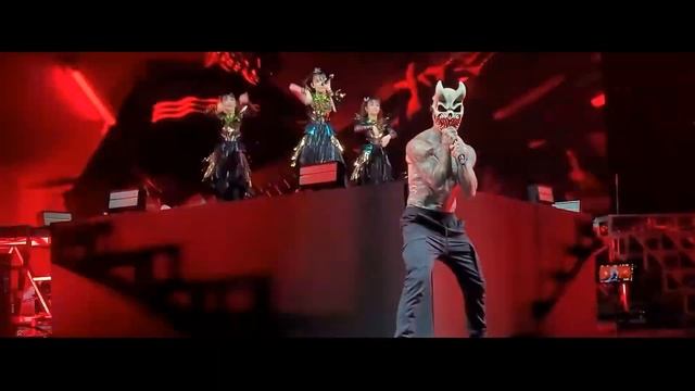 BABYMETAL x Alex Terrible = The Collab We Never Expected смотреть онлайн