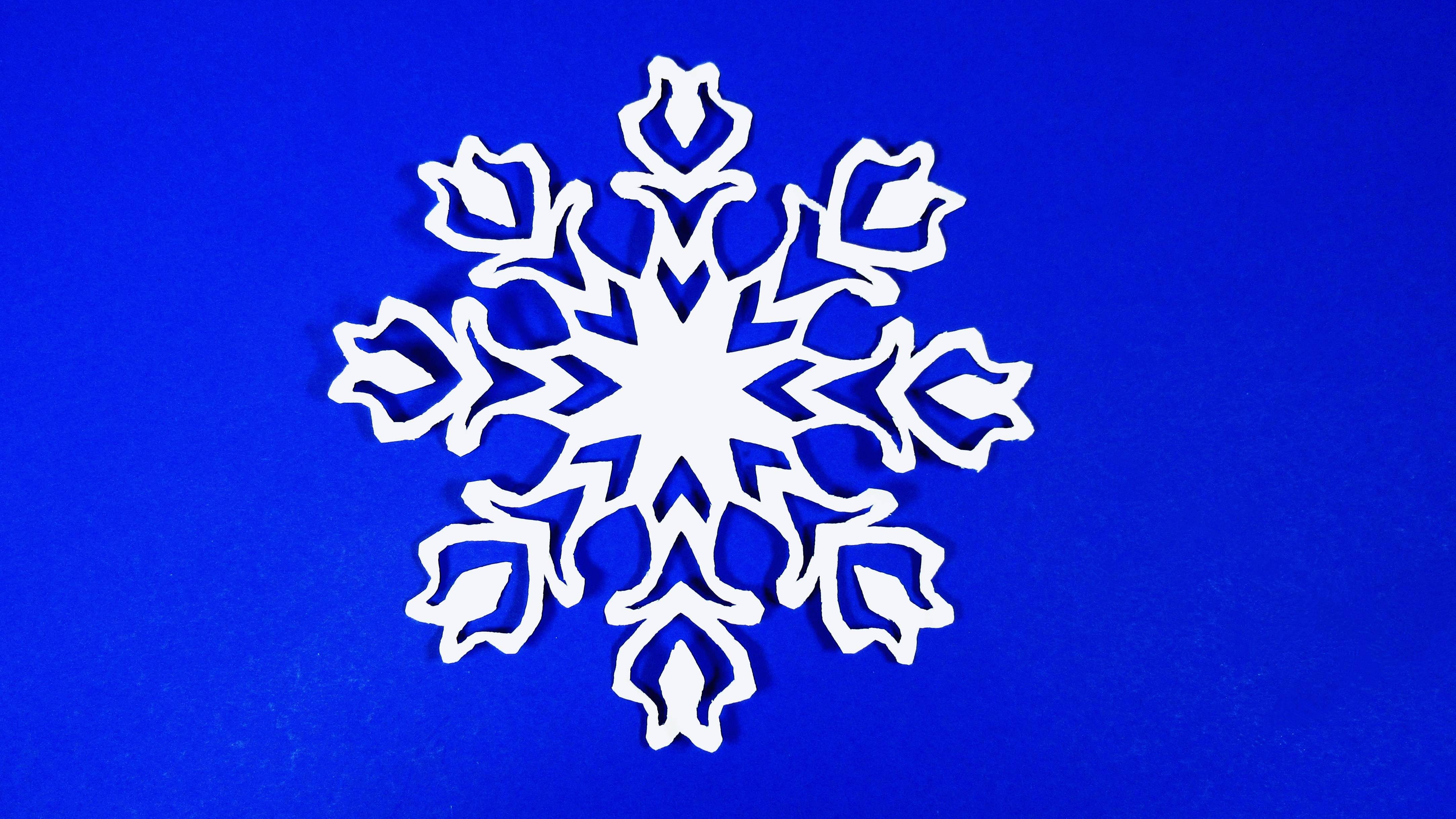 Как сделать снежинку из бумаги своими руками. Красивые снежинки из бумаги смотреть онлайн