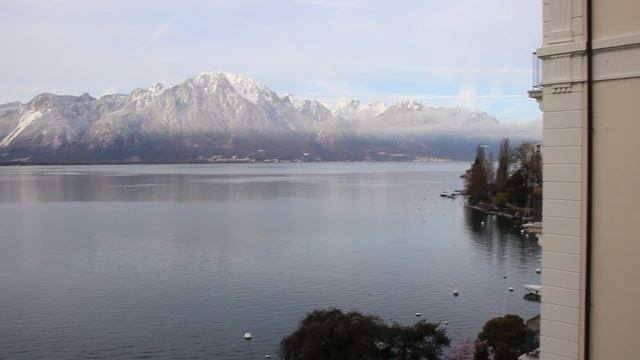 Швейцария. Монтрё. Утро на Женевском озере. смотреть онлайн