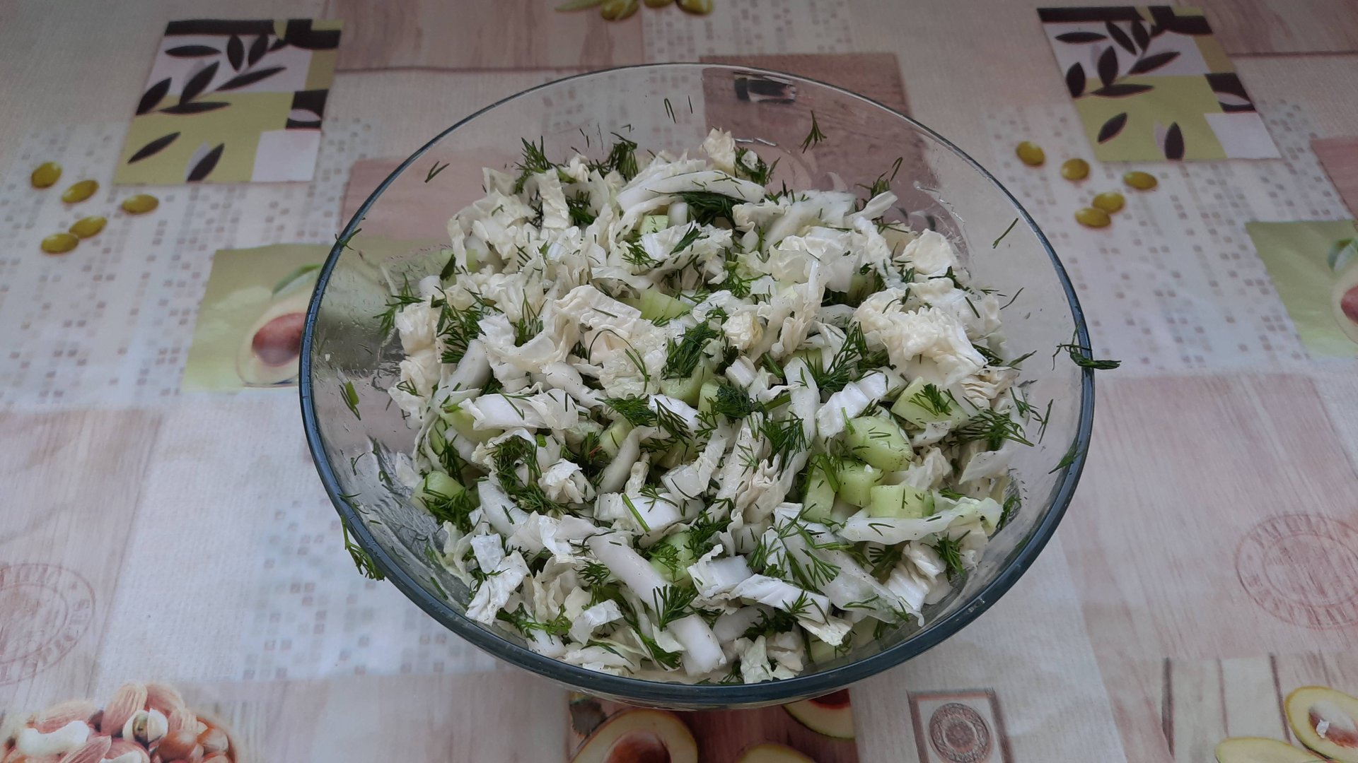 Салат с китайской капустой смотреть онлайн