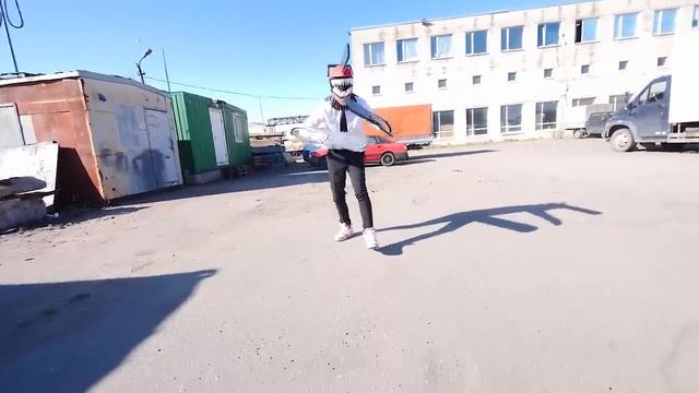 BRUNOЧЕЛОВЕК БЕНЗОПИЛА НАПАЛ НА НАС, ЗРЯ МЫ ЕГО НАШЛИ ! смотреть онлайн