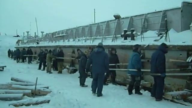 Подьём судна (декабрь 2007).
