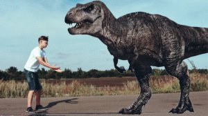 Динозавр появился из Гигантского Арбуза! Видео для детей как Мультики