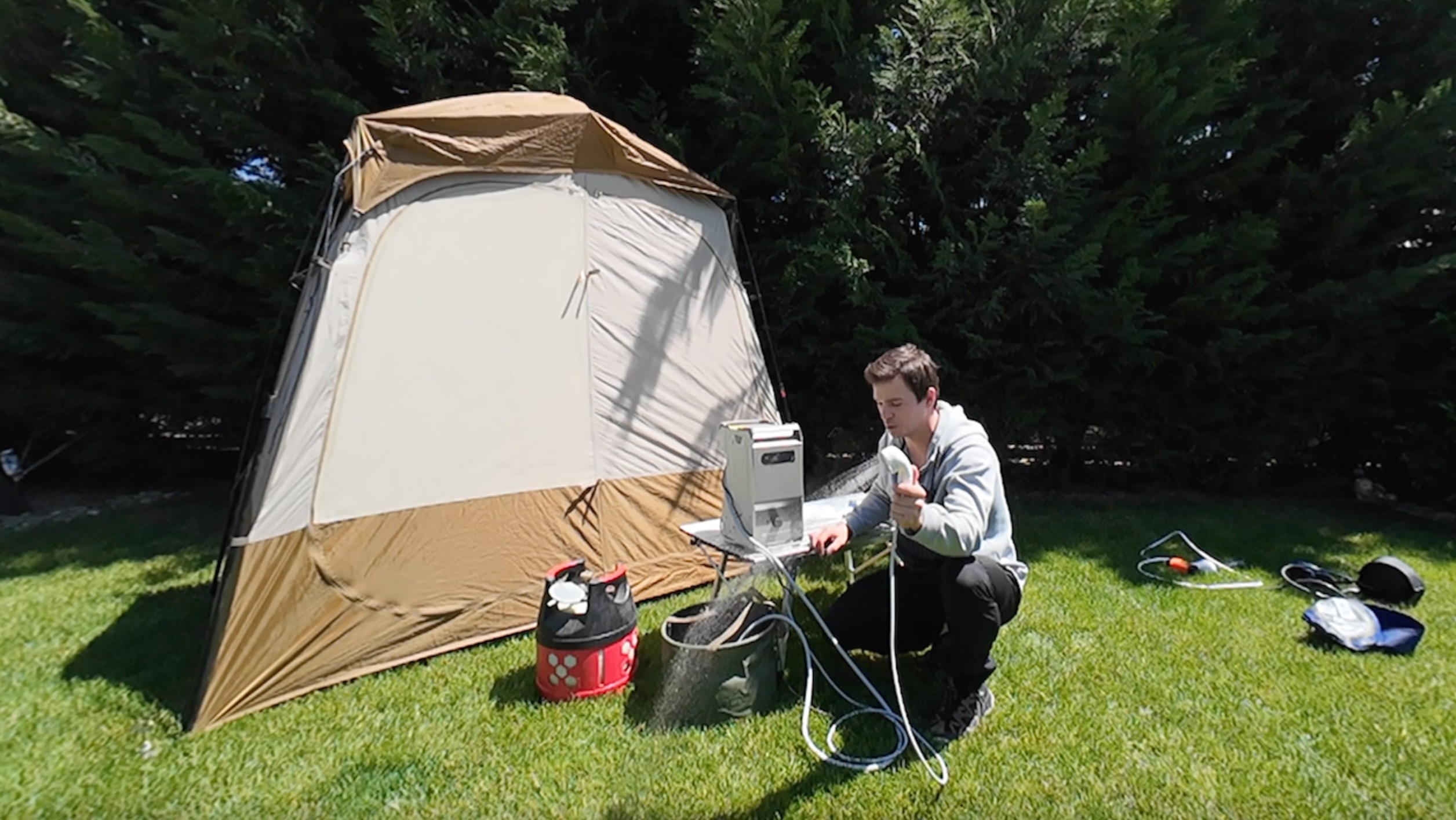 Душ для кемпинга. От лягушки до газового водонагревателя