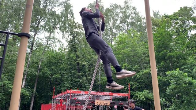 Кросс-тренинг для бегунов на длинные дистанции || Лазание по канату :) смотреть онлайн