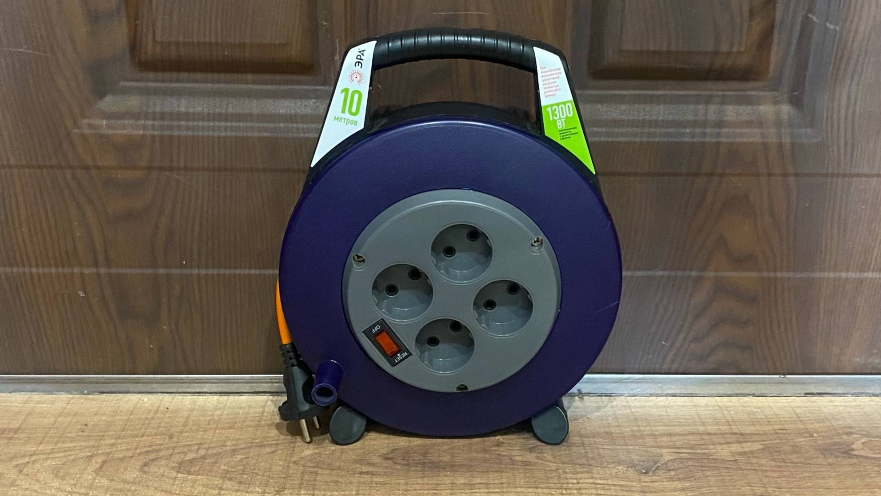 Распаковка и обзор удлинителя силового ЭРА Б0052923 смотреть онлайн