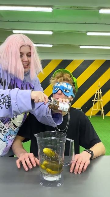 BRUNOЭкстремальный Коктейль Челлендж #shorts от Вильям Бруно смотреть онлайн