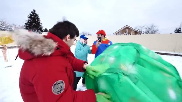 BRUNOШайлубхай за нашим окном! смотреть онлайн