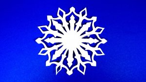 Как сделать снежинку из бумаги своими руками  Красивые снежинки из бумаги