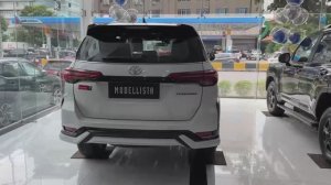 Toyota Fortuner 2025 обзор