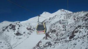 Гора Эльбрус - подъем на канатной дороге и смотровые площадки.