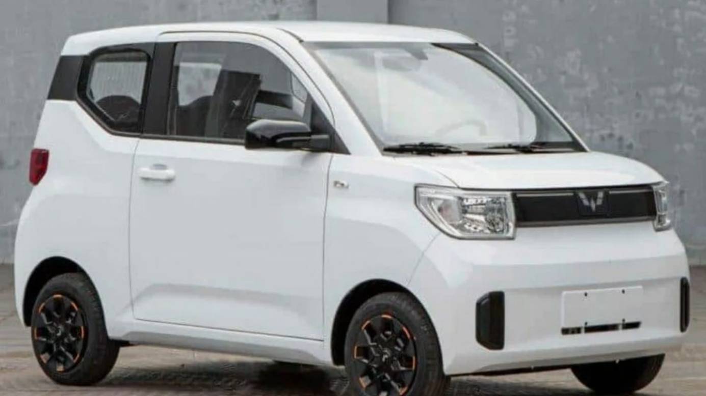 Mini EV (4) смотреть онлайн