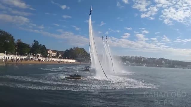 Фестиваль флайбордистов в Геленджике! смотреть онлайн
