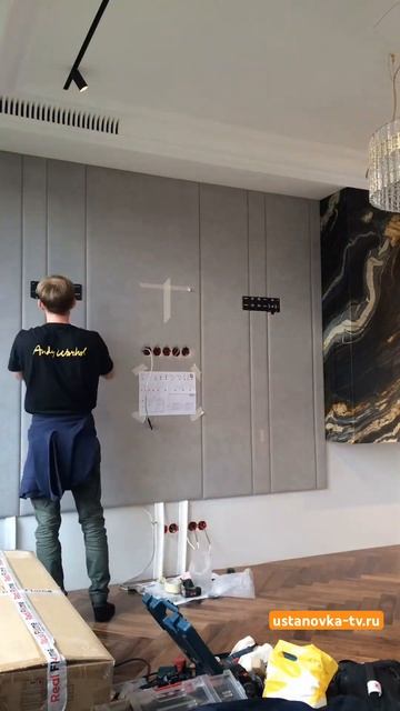 Пример установки телевизора Samsung 85