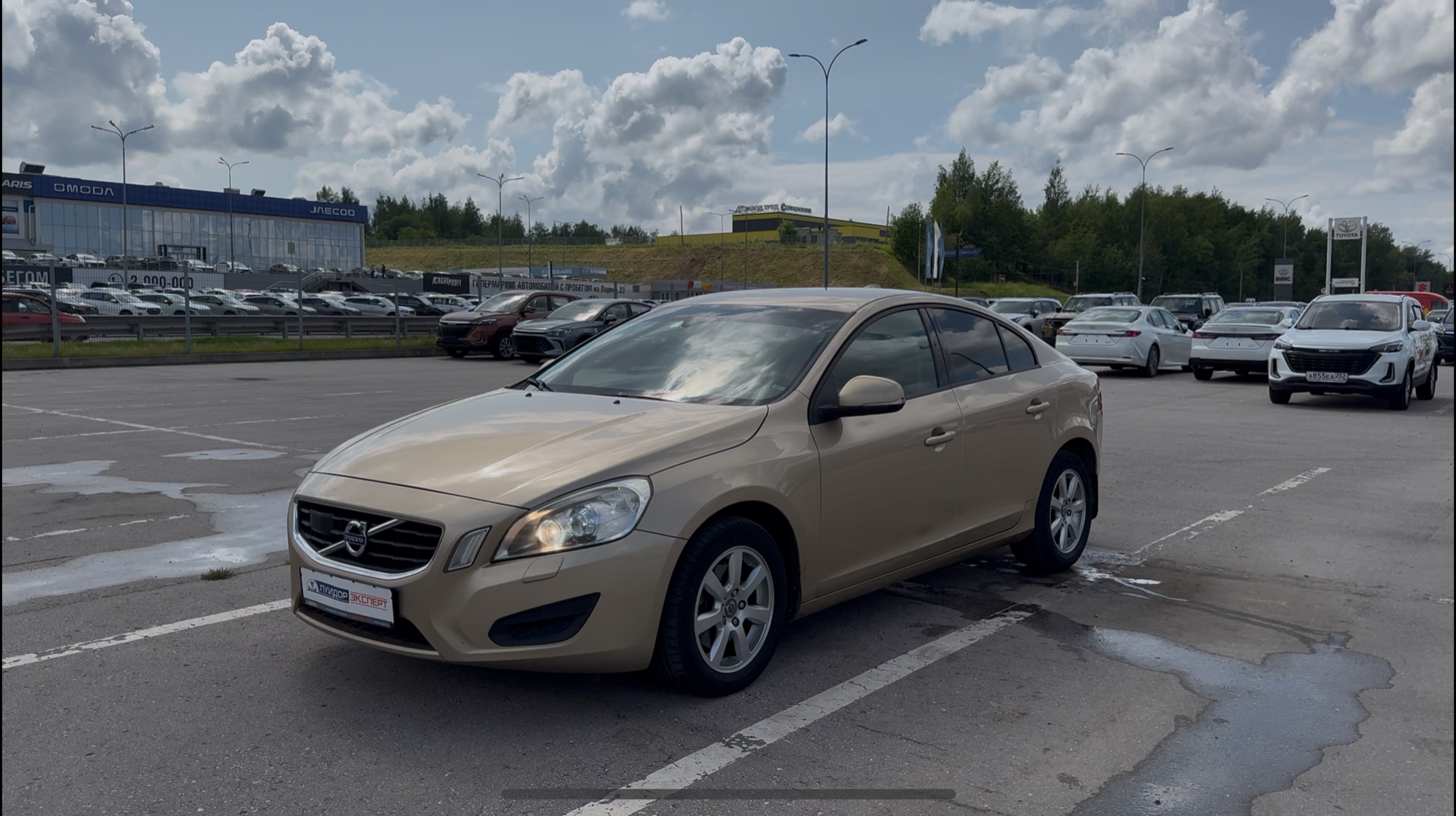 Volvo S60 2011 смотреть онлайн
