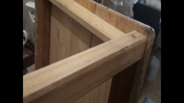 На улице холодно, работаем дома.