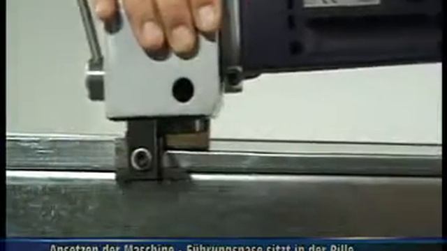 Электромеханическая машинка для закрытия Питтцбургского фальца WUKO 1004 смотреть онлайн