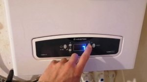 Котел Ariston CARES XC 24FF. Настройки циркуляционого насоса.[видео с архива]