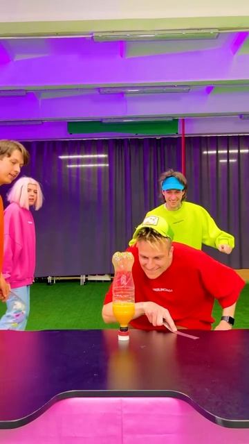 БРУНО - BRUNO -Сбей фишки, чтобы бутылка не упала !