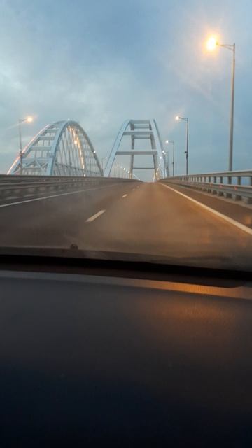 😍😍😍когда только построили наш крымский мост🤗, не было ни камер ни машин, ни досмотров #светерком