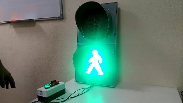 Пешеходный светофор П.1.1 (ПРОМСИГНАЛ)