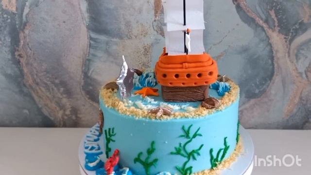 Торт с корабликом.