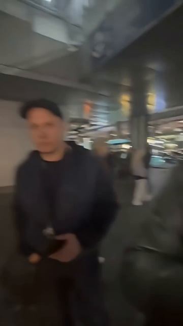 Наглые таксисты в Пулково #такси #быдло #конфликт