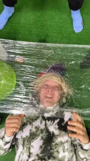 БРУНО - BRUNO -попробуй не моргунть