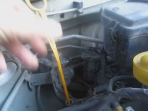 Проверка уровня масла в Renault Logan: Быстро и правильно!