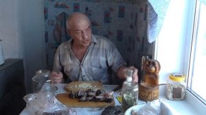 Тала из ленка с чесноком и чёрным перцем