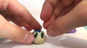 Лепим Соника из пластилина.