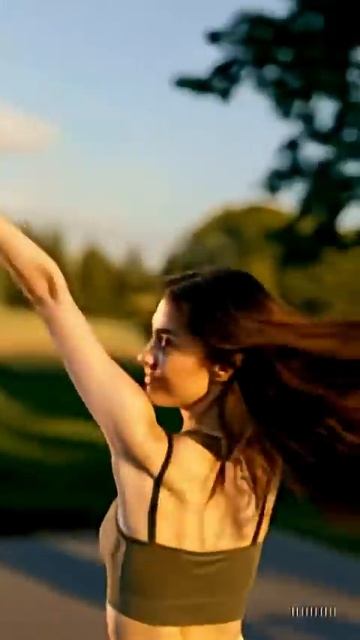 Лилия Любимова – Песня «Вдох-выдох» | Портрет на закате / Serene Sunlit Portrait смотреть онлайн