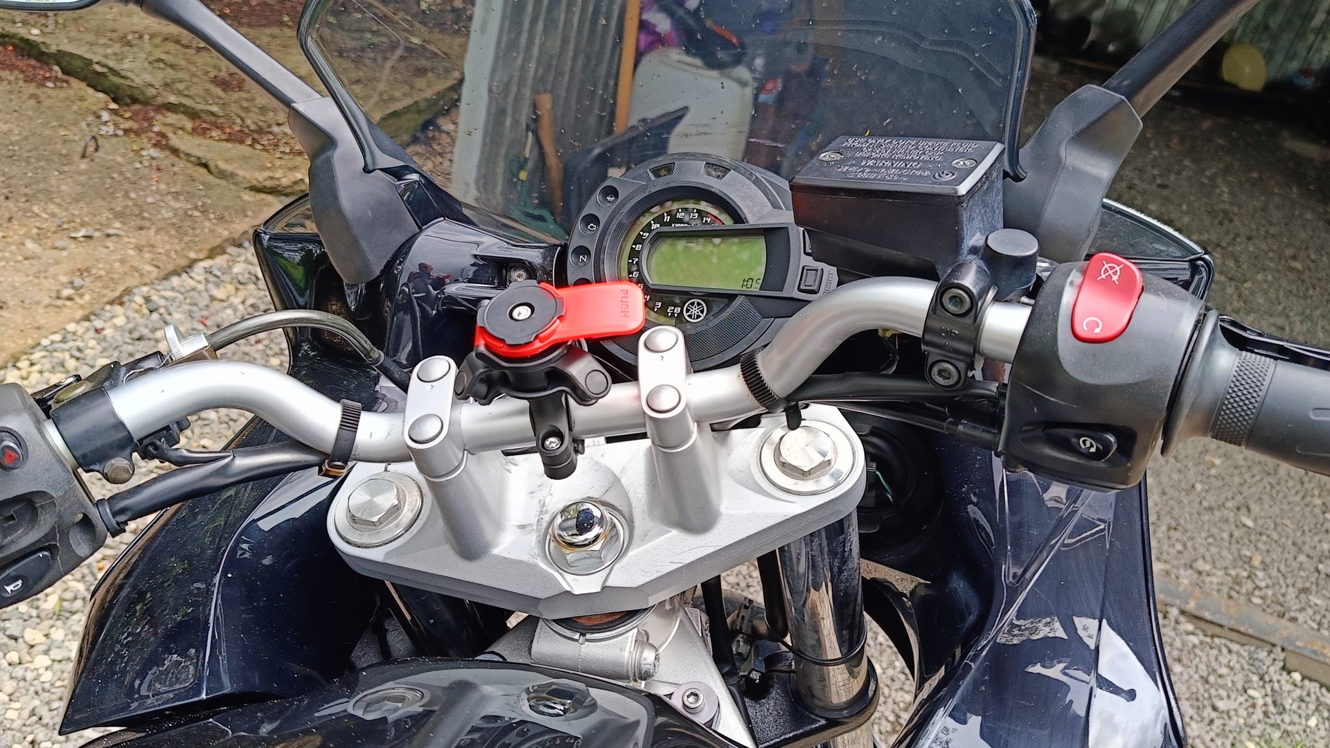 YAMAHA FS6-S Держатель для телефона с демпфером. смотреть онлайн