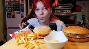 Мукбанг | ROSTIC'S. Бургер по -мексикански,Биг Маэстро,Картошка фри 🍟 | Обжор Асмр