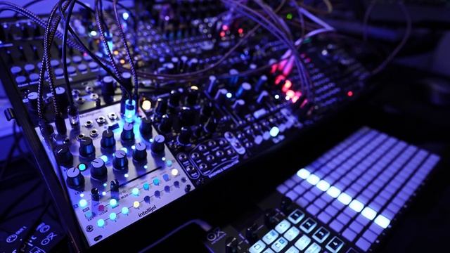 State Azure Intellijel Multigrain Ambient Test⧸Demo (Eurorack Ambient)