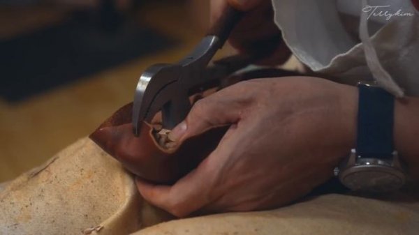 handcrafting oxford shoes | asmr |