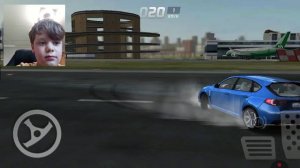 Я ездил в городе на тачке в игре и дрифтил